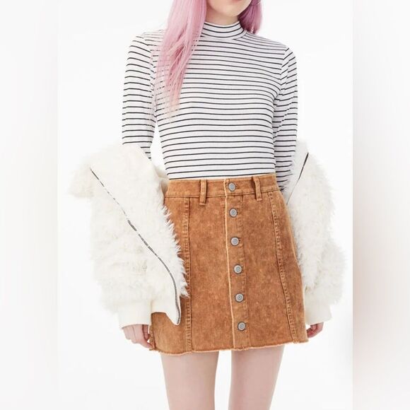 Aeropostale High-Rise Button-Front Corduroy Skirt. Light Brown. Size 10 - Picture 1 of 7